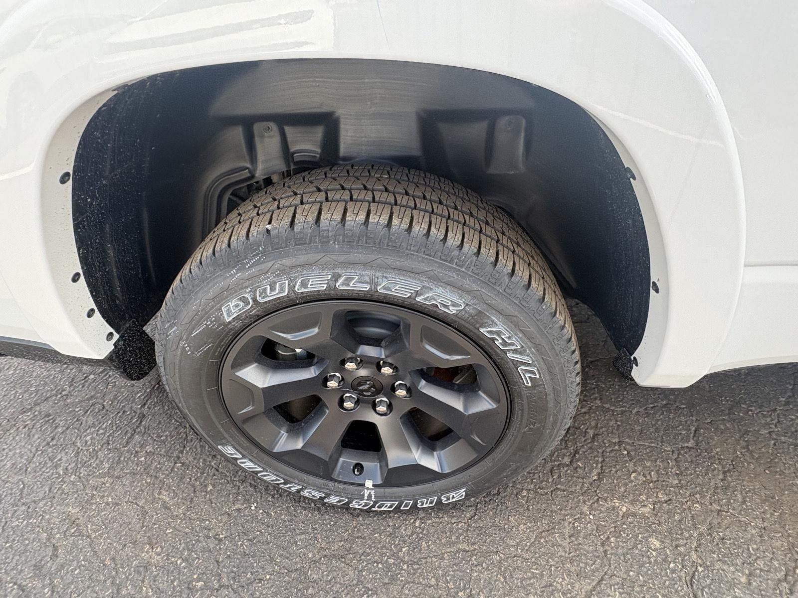 2026 RAM 1500 Big Horn Crew Cab 4x4 5'7' Box