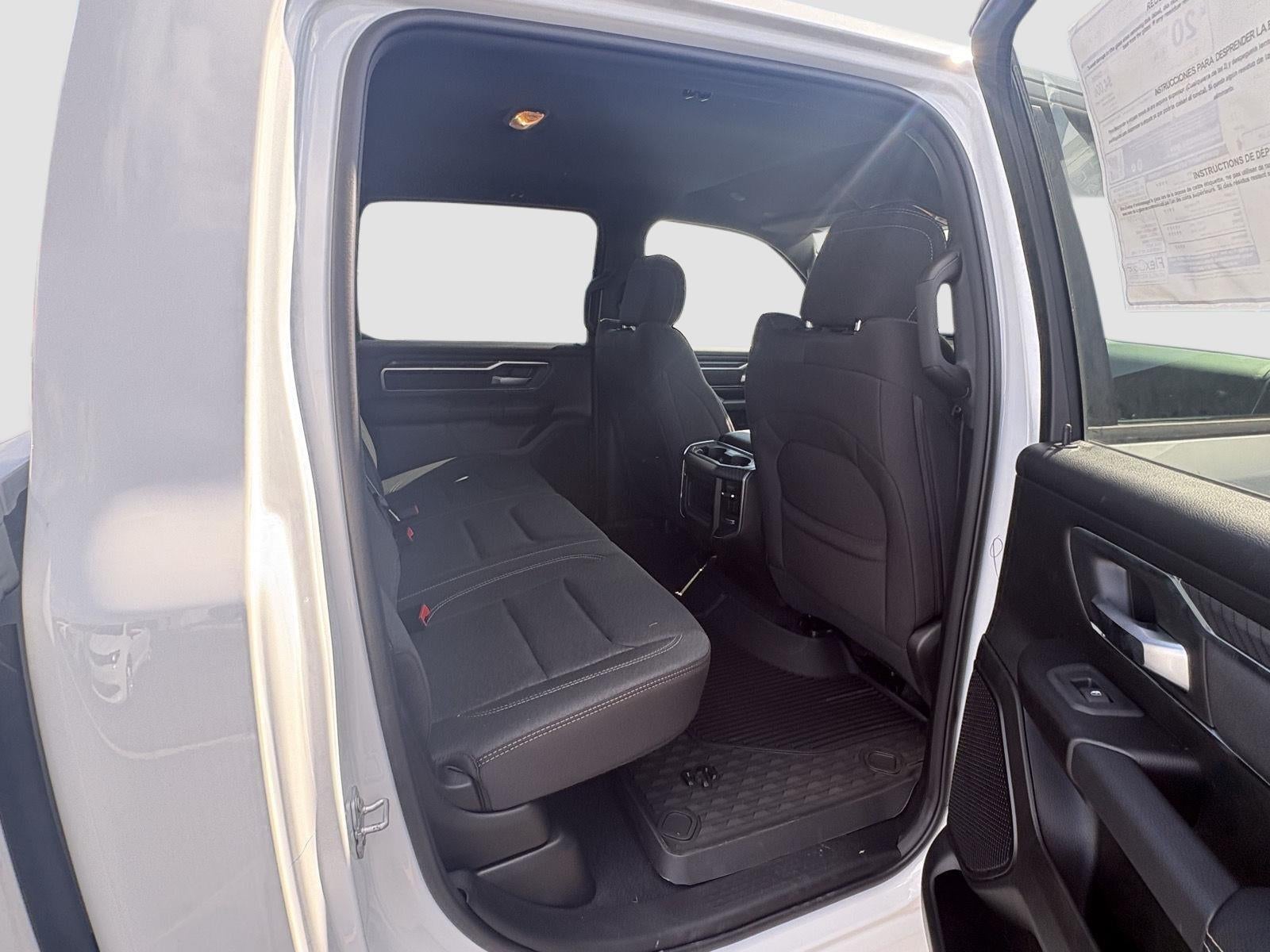 2026 RAM 1500 Big Horn Crew Cab 4x4 5'7' Box