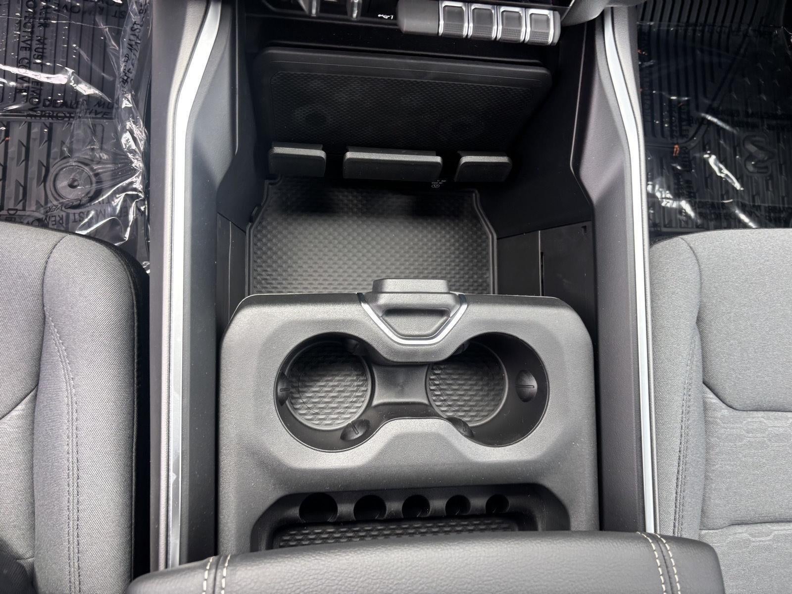 2026 RAM 1500 Big Horn Crew Cab 4x4 5'7' Box