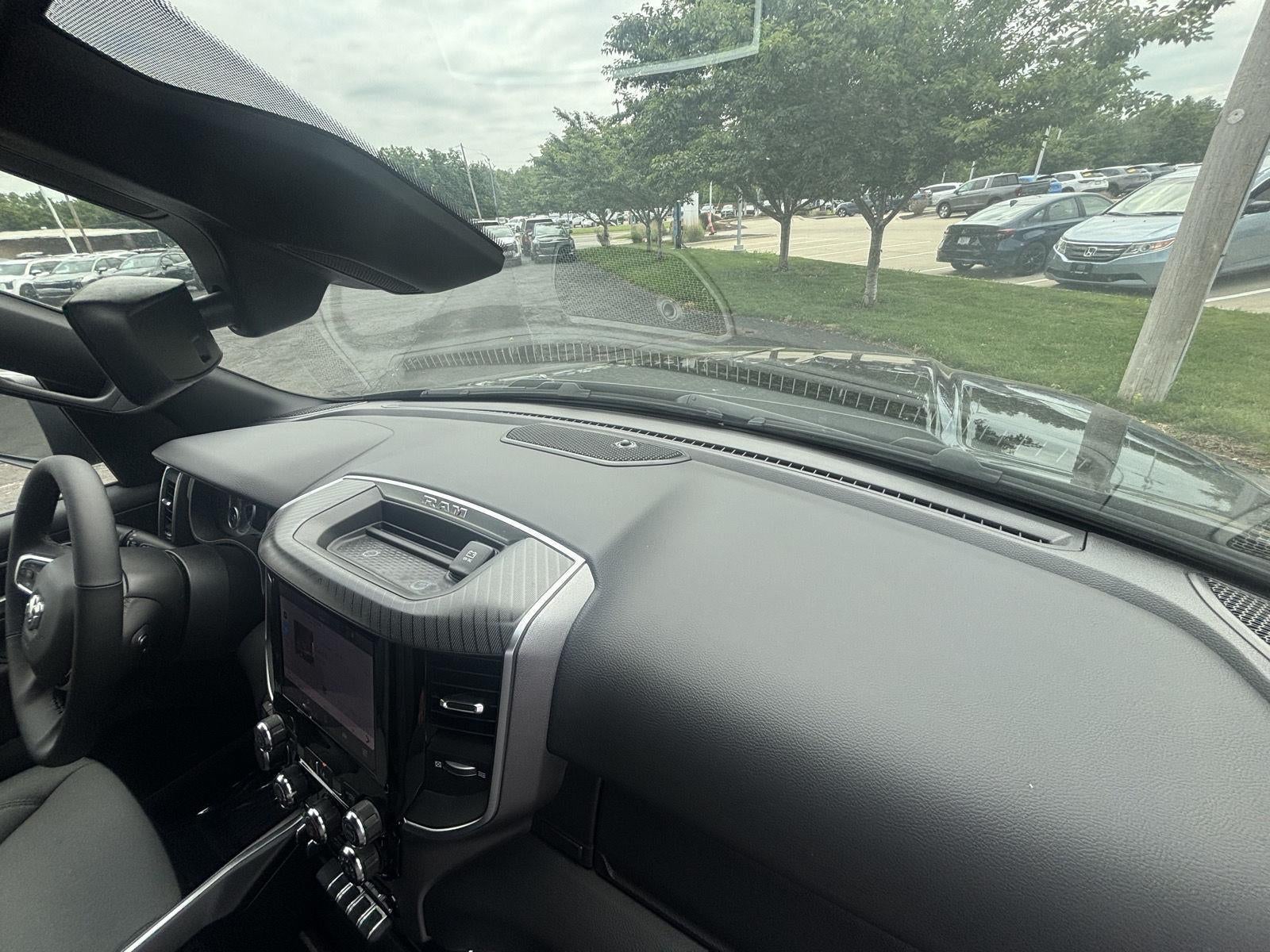 2026 RAM 1500 Big Horn Crew Cab 4x4 5'7' Box
