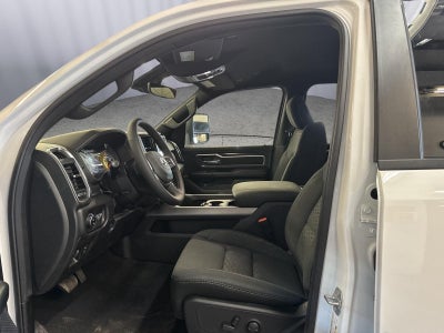 2026 RAM 1500 Big Horn Crew Cab 4x4 5'7' Box