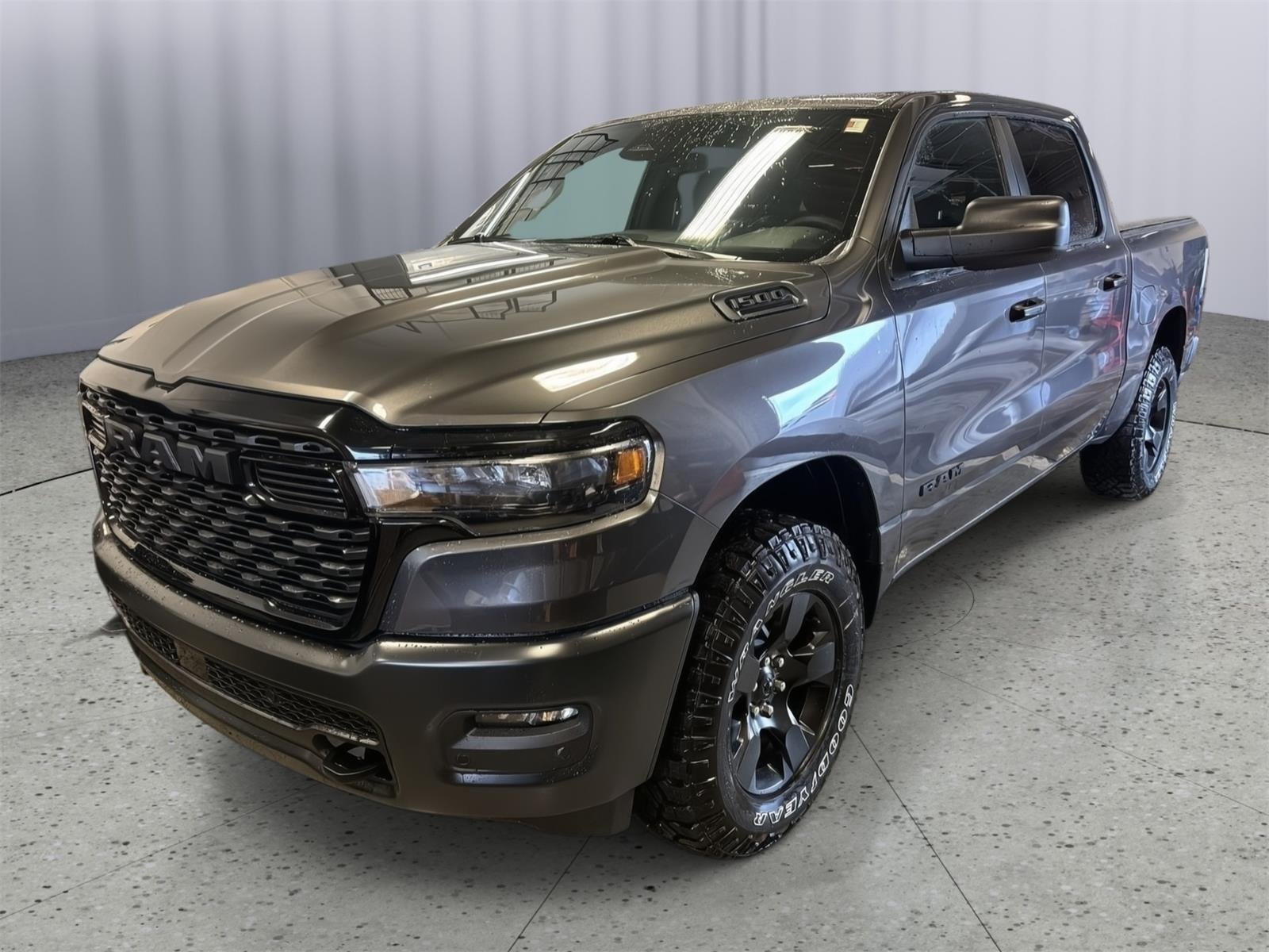 2026 RAM 1500 Warlock Crew Cab 4x4 5'7' Box