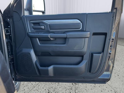 2026 RAM Ram 3500 Chassis Cab RAM 3500 TRADESMAN CHASSIS REGULAR CAB 4X4 84' CA