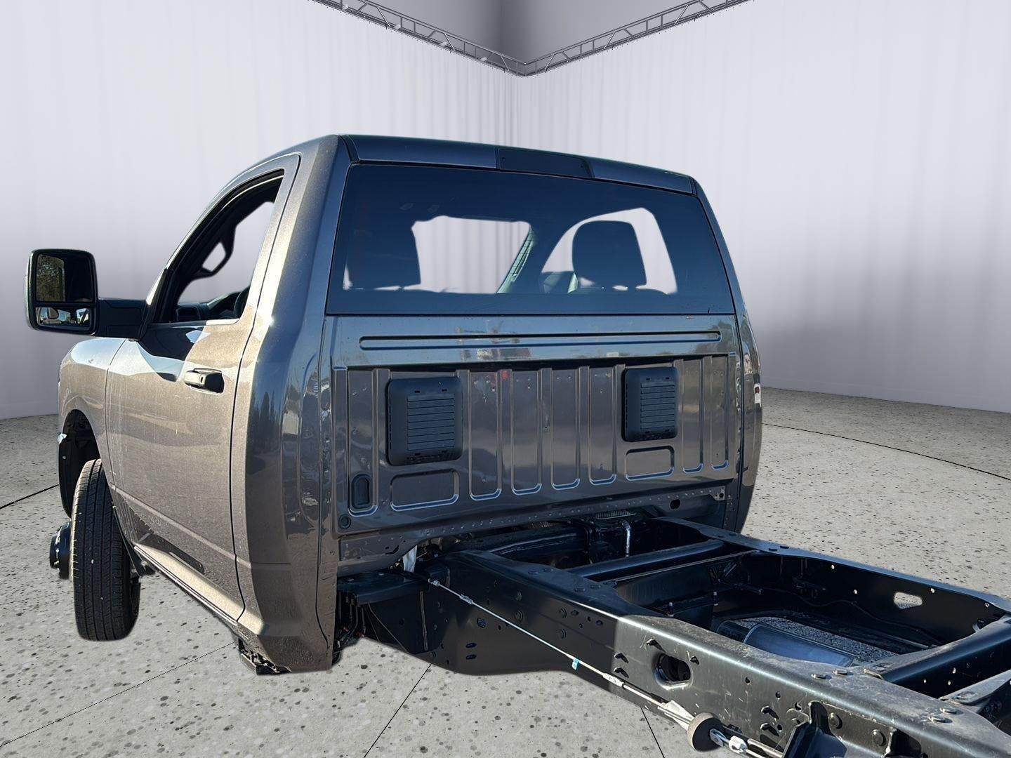 2026 RAM Ram 3500 Chassis Cab RAM 3500 TRADESMAN CHASSIS REGULAR CAB 4X4 84' CA