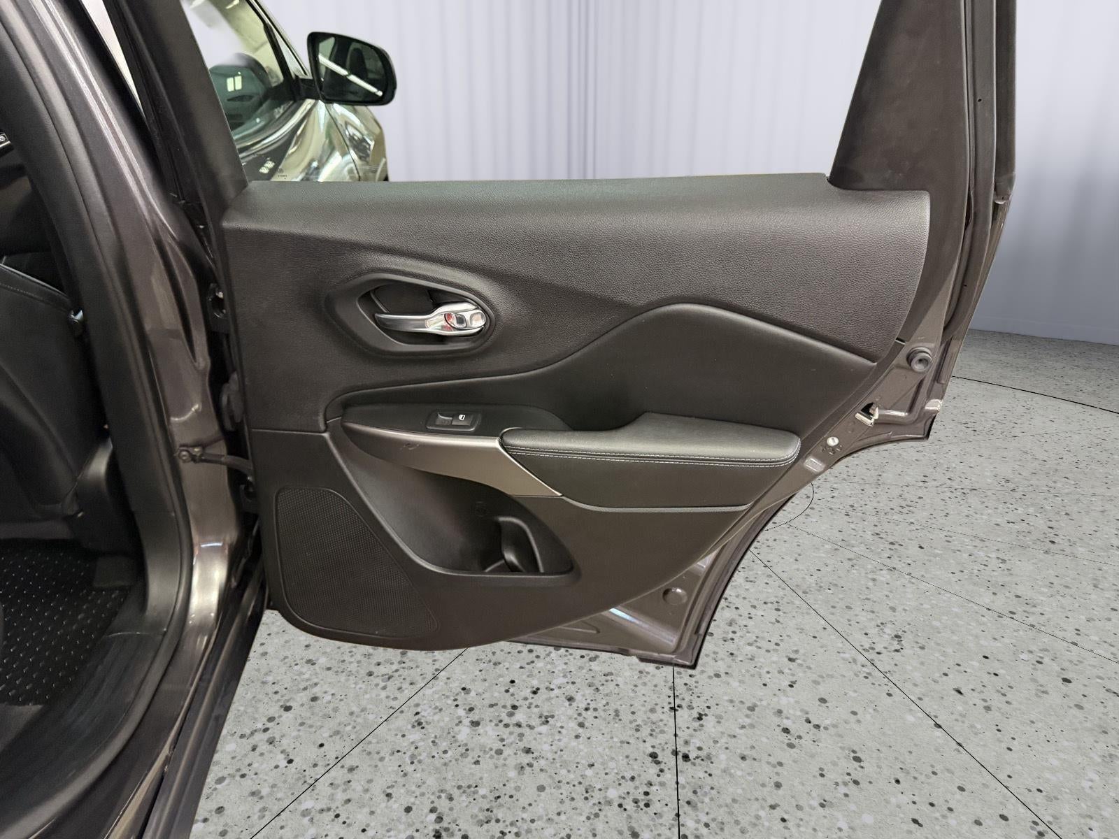 2020 Jeep Cherokee Latitude Plus 4x4