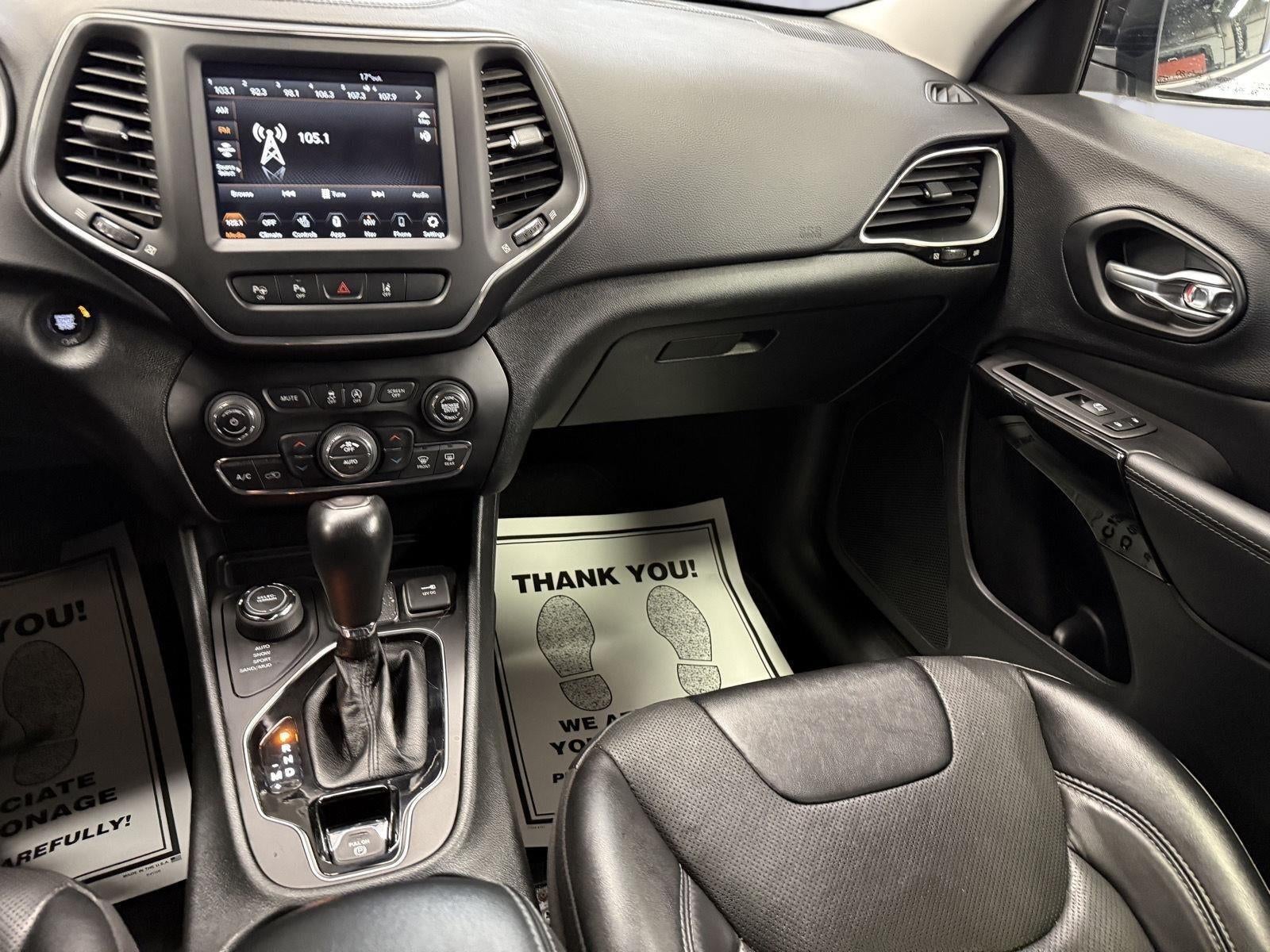 2023 Jeep Cherokee Altitude Lux