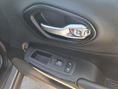 2023 Jeep Cherokee Altitude Lux 4x4