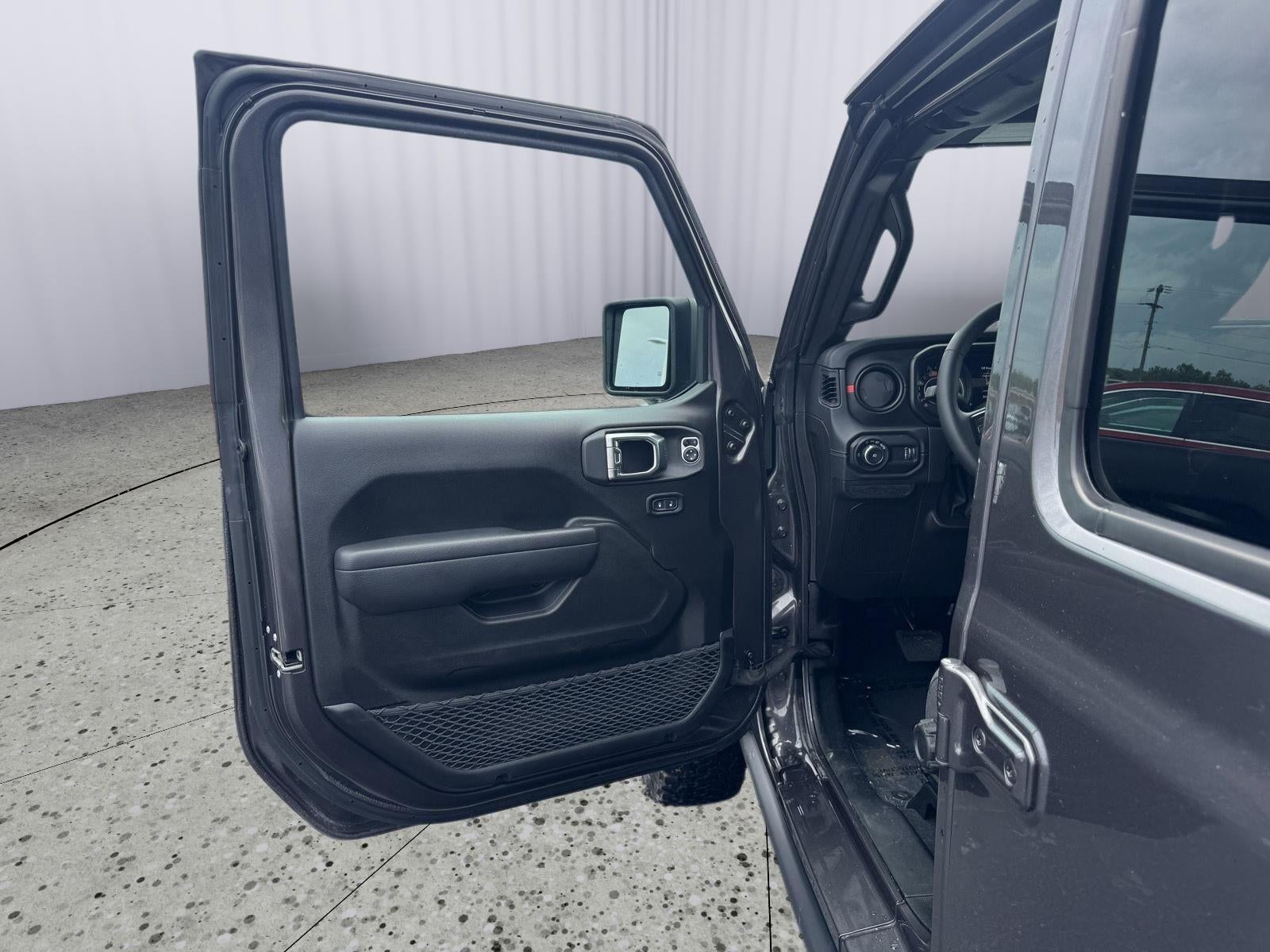 2025 Jeep Wrangler 4-Door Rubicon 4x4