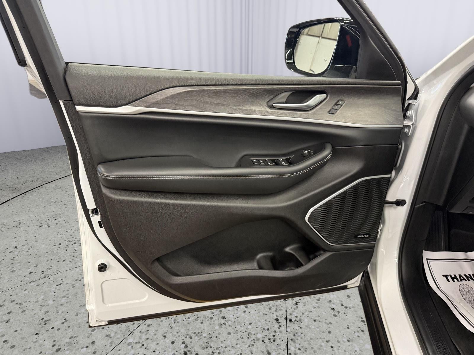 2022 Jeep Grand Cherokee Limited 4x4