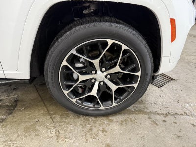 2024 Jeep Grand Cherokee Summit Reserve