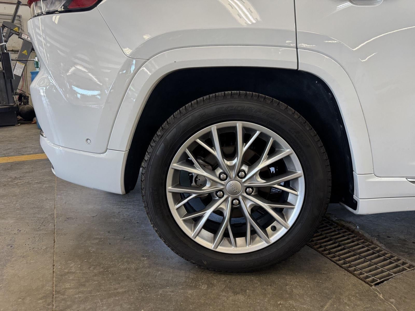 2025 Jeep Grand Cherokee Summit 4x4