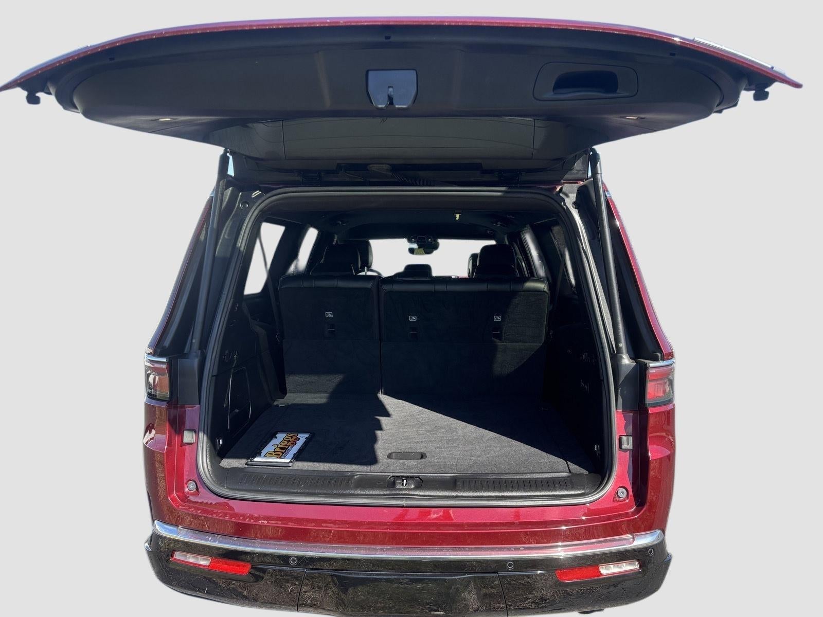 2023 Jeep Wagoneer L Series II