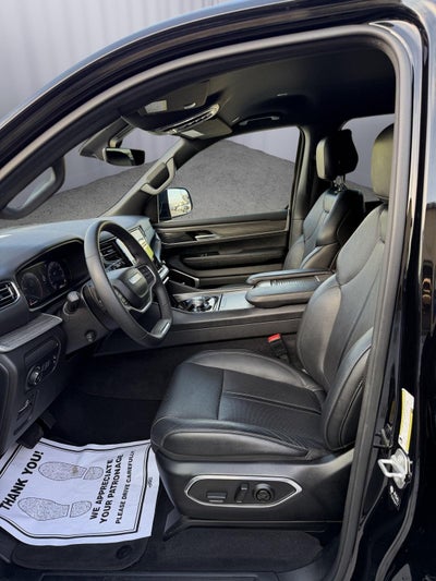 2024 Jeep Wagoneer L Series III 4x4