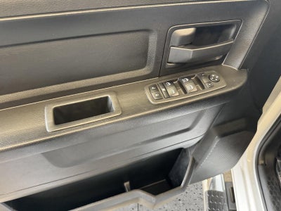 2021 RAM 1500 Classic Tradesman Quad Cab 4x2 6'4' Box