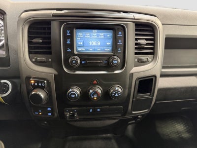 2019 RAM 1500 Classic Tradesman Crew Cab 4x4 5'7' Box