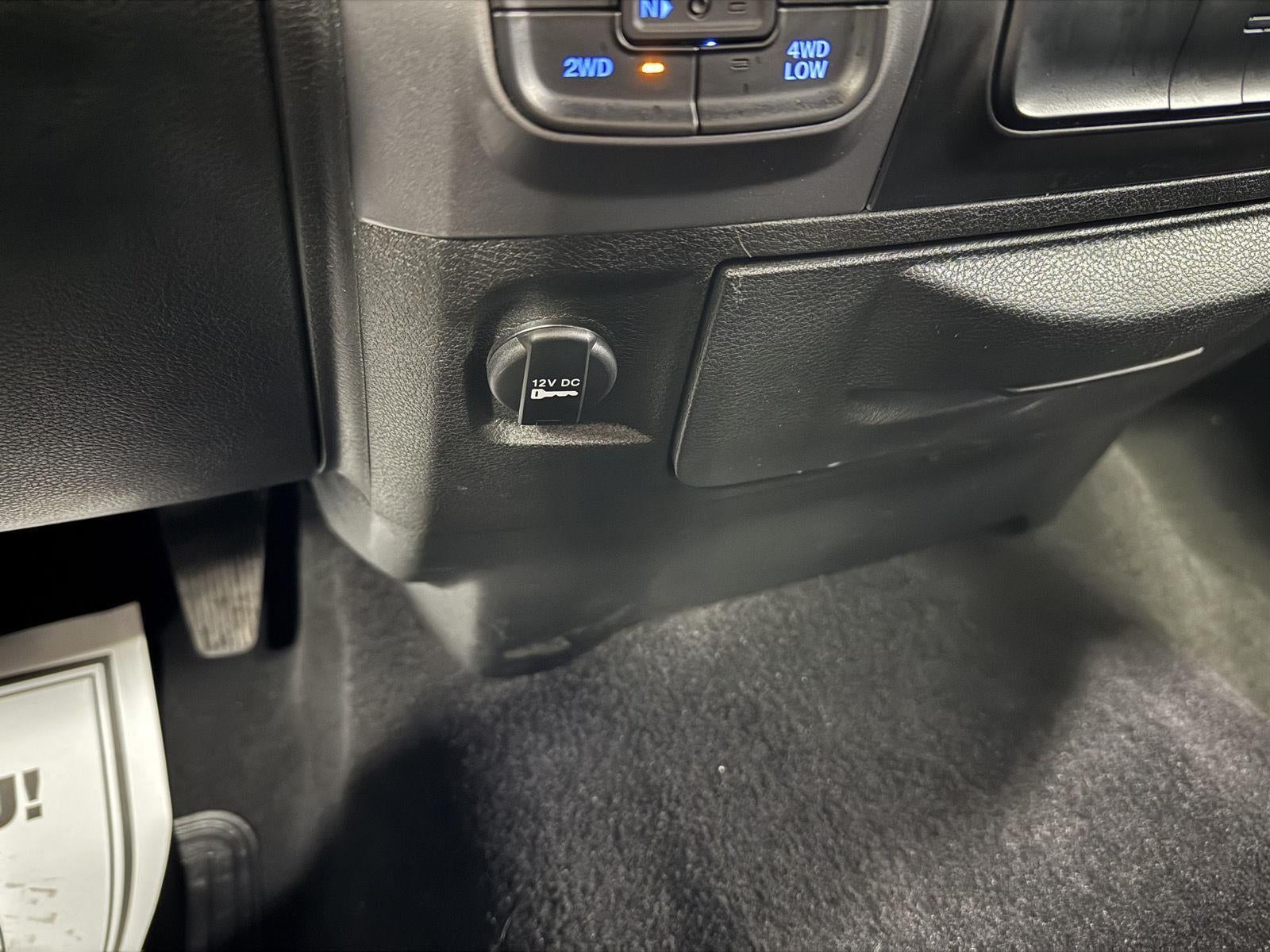 2024 RAM 1500 Classic Warlock Crew Cab 4x4 5'7' Box