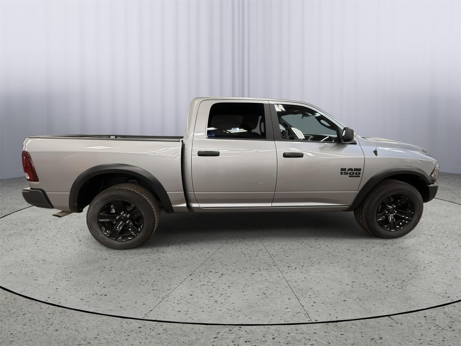 2024 RAM 1500 Classic Warlock Crew Cab 4x4 5'7' Box