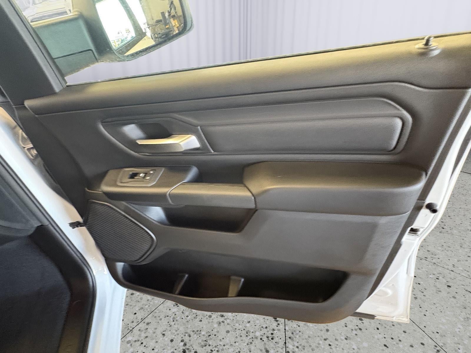 2026 RAM Ram 1500 RAM 1500 TRADESMAN QUAD CAB 4X4 6'4' BOX