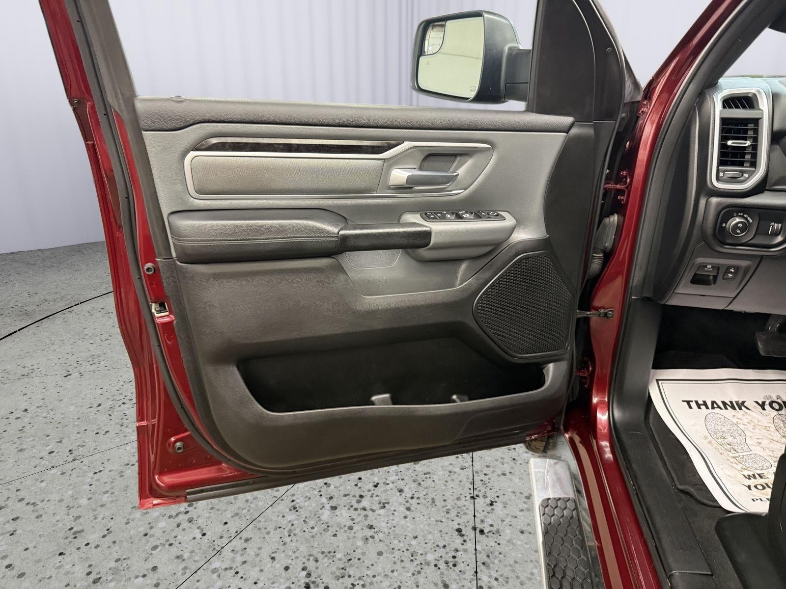 2023 RAM 1500 Big Horn Crew Cab 4x4 5'7' Box