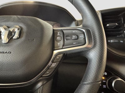 2026 RAM 1500 RAM 1500 TRADESMAN CREW CAB 4X4 5'7' BOX
