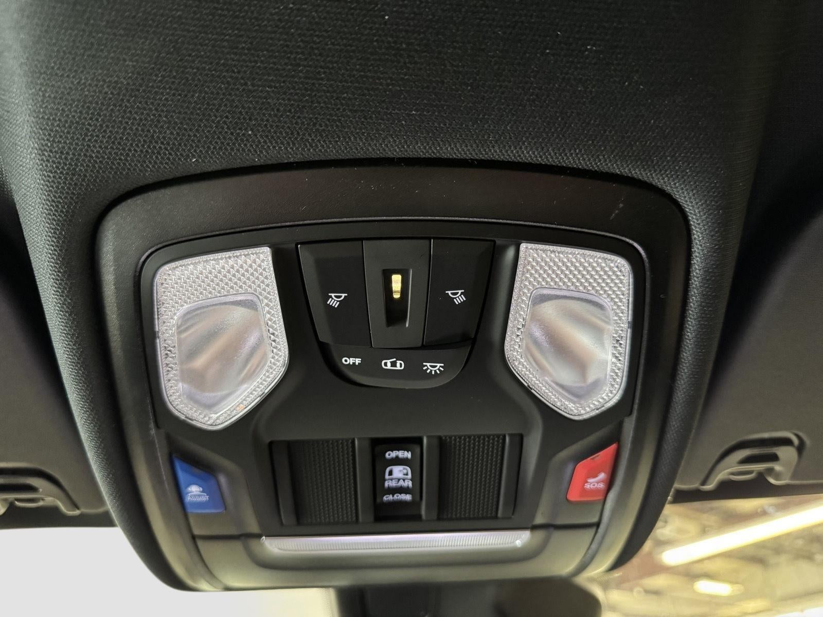 2026 RAM 1500 RAM 1500 TRADESMAN CREW CAB 4X4 5'7' BOX