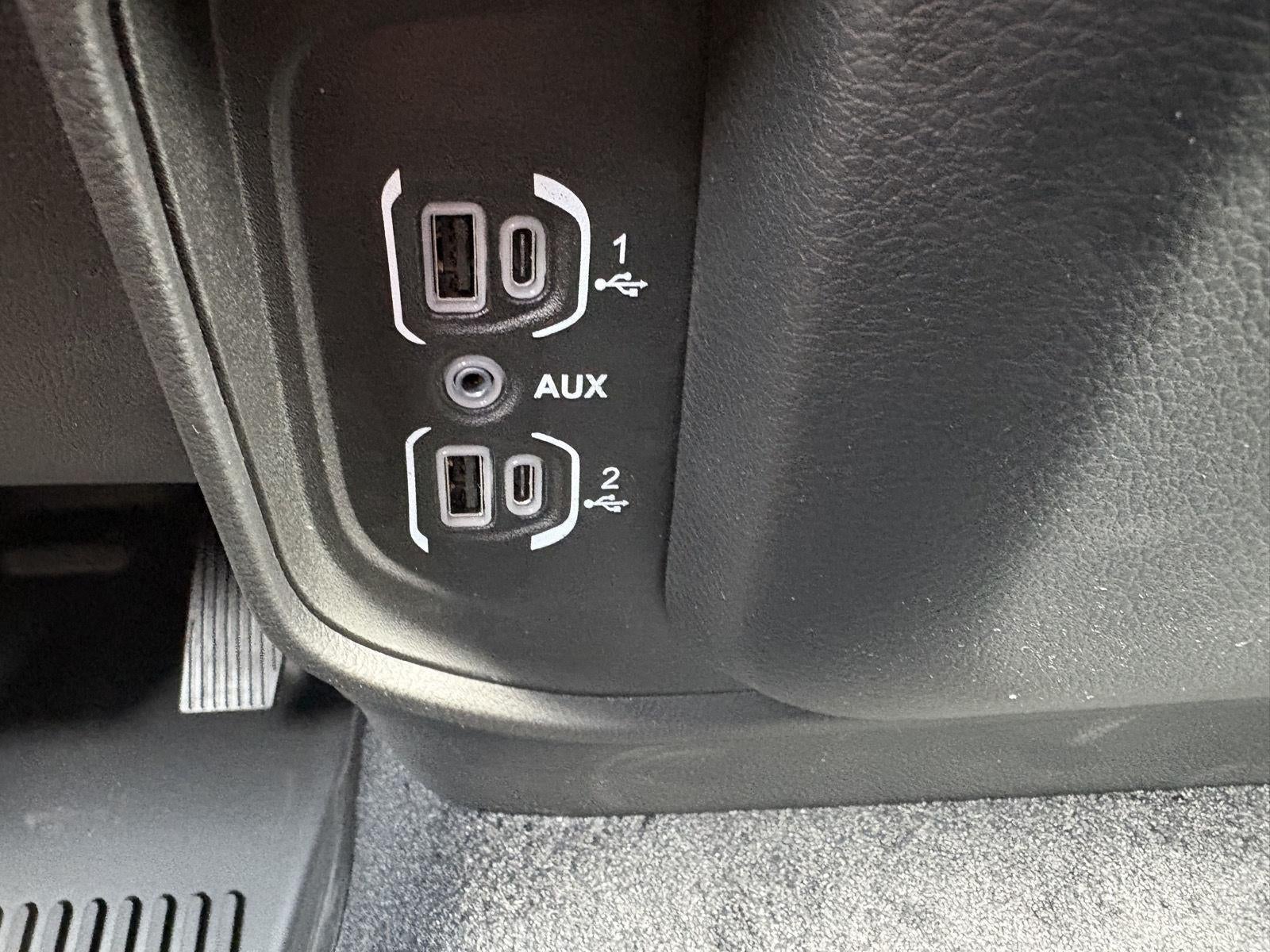 2026 RAM 1500 RAM 1500 TRADESMAN CREW CAB 4X4 5'7' BOX