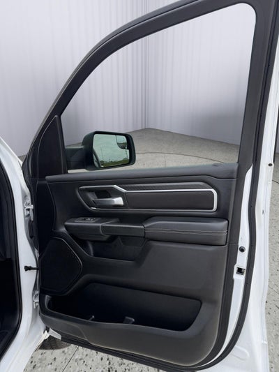 2025 RAM 1500 Big Horn Crew Cab 4x4 5'7' Box