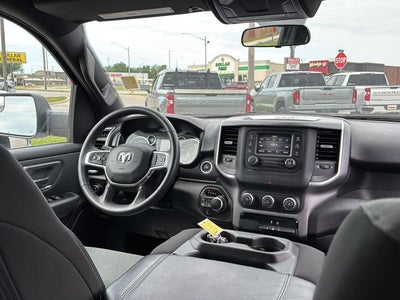 2022 RAM 1500 Big Horn Crew Cab 4x4 5'7' Box