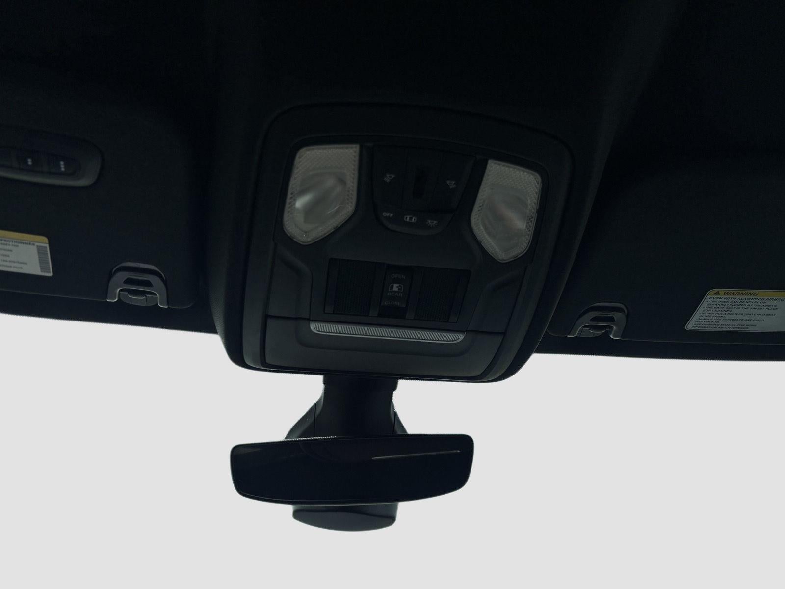 2021 RAM 1500 Big Horn Crew Cab 4x4 5'7' Box