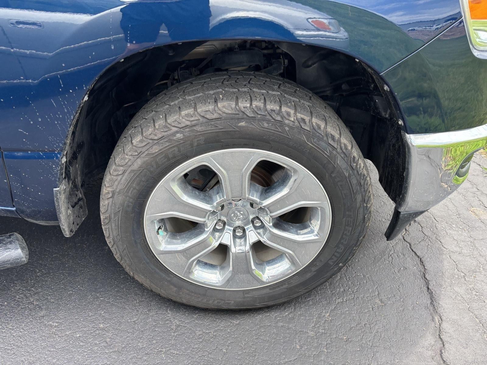 2021 RAM 1500 Big Horn Crew Cab 4x4 5'7' Box