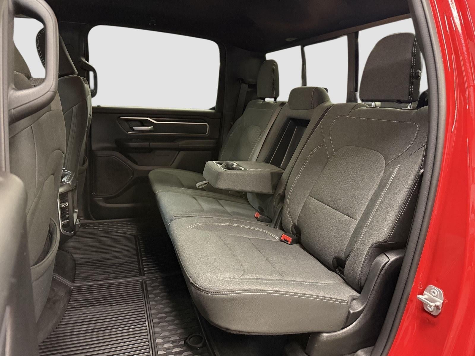 2021 RAM 1500 Big Horn Crew Cab 4x4 5'7' Box