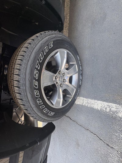 2026 RAM 1500 RAM 1500 TRADESMAN CREW CAB 4X4 5'7' BOX