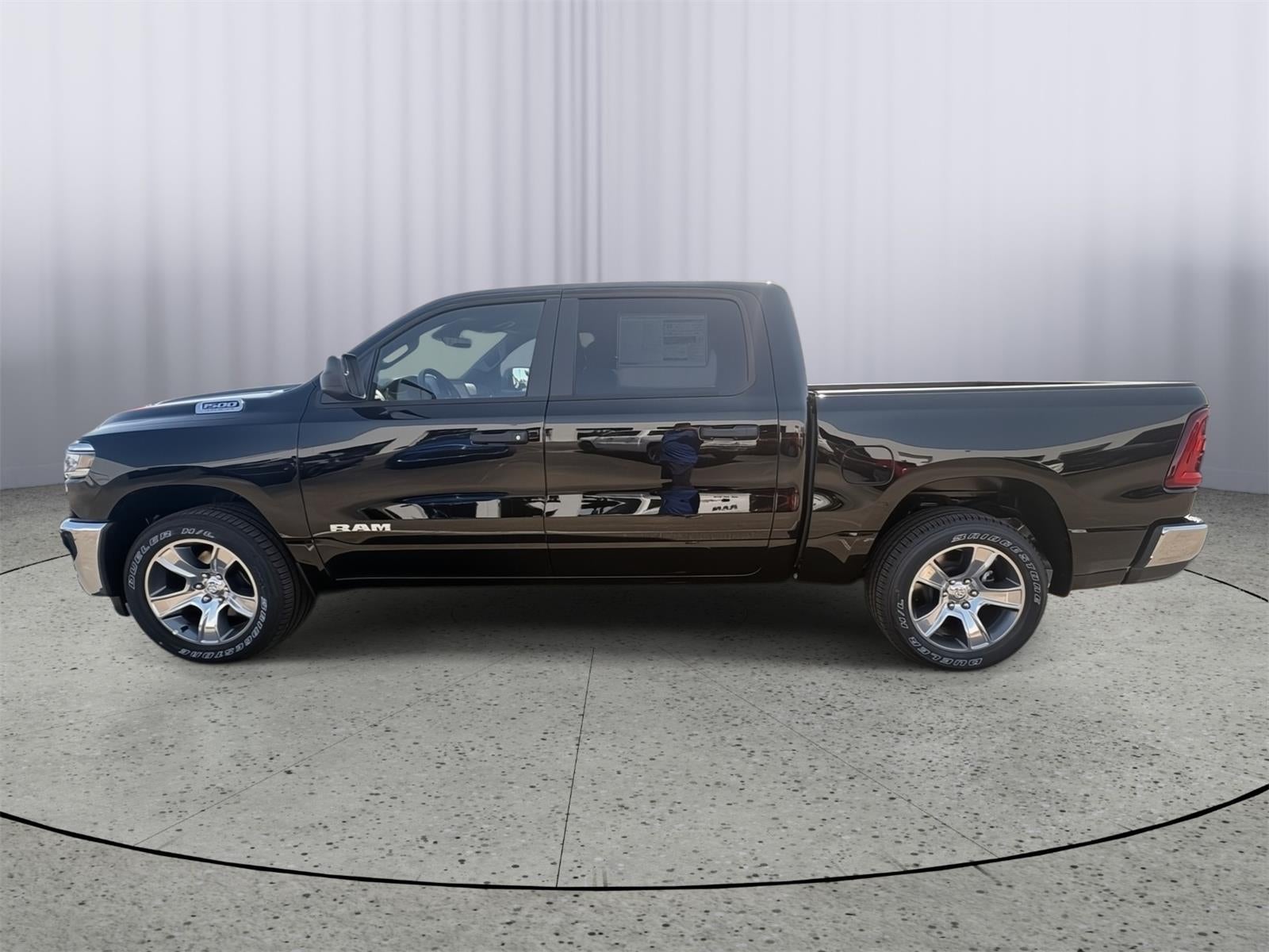 2026 RAM 1500 RAM 1500 TRADESMAN CREW CAB 4X4 5'7' BOX