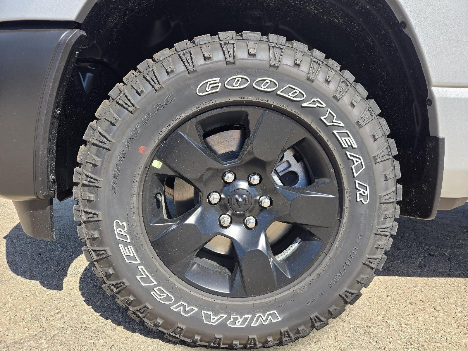 2026 RAM Ram 1500 RAM 1500 WARLOCK CREW CAB 4X4 5'7' BOX