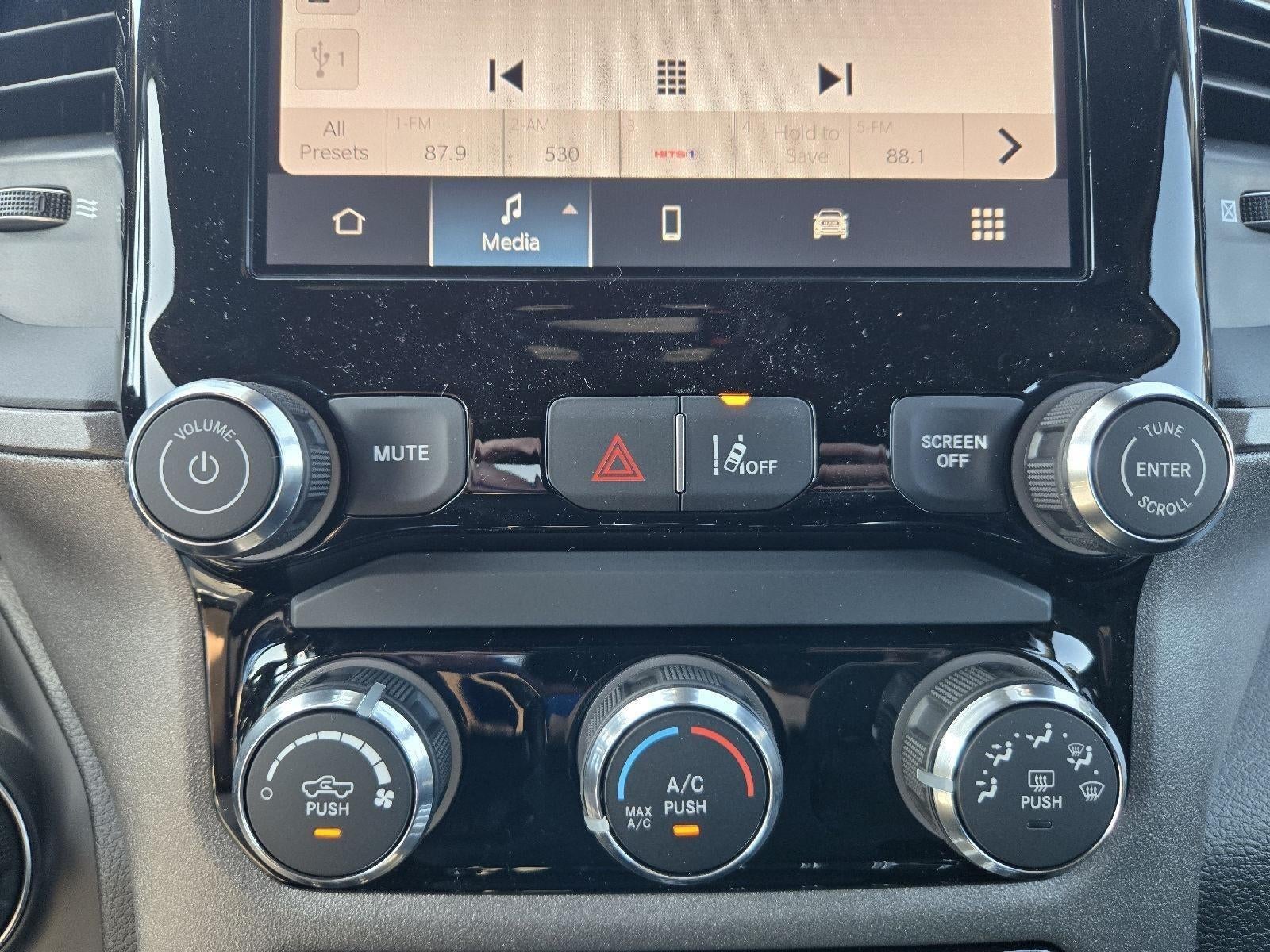 2026 RAM Ram 1500 RAM 1500 WARLOCK CREW CAB 4X4 5'7' BOX