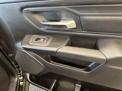 2026 RAM 1500 RAM 1500 WARLOCK CREW CAB 4X4 5'7' BOX