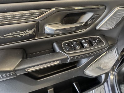 2020 RAM 1500 Limited Crew Cab 4x4 5'7' Box