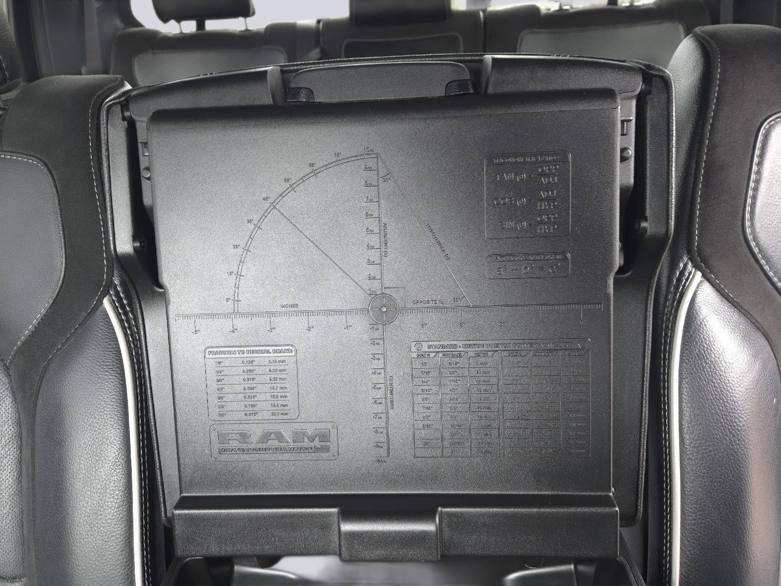 2025 RAM 1500 Laramie Crew Cab 4x4 5'7' Box