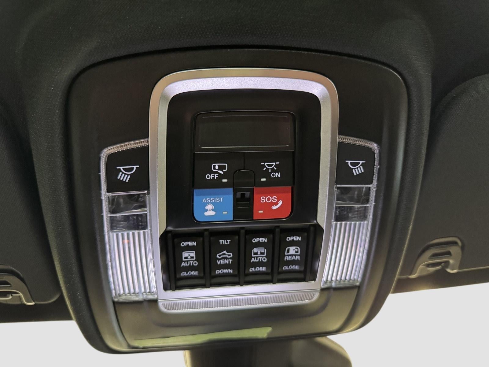 2026 RAM 1500 RAM 1500 LARAMIE CREW CAB 4X4 5'7' BOX