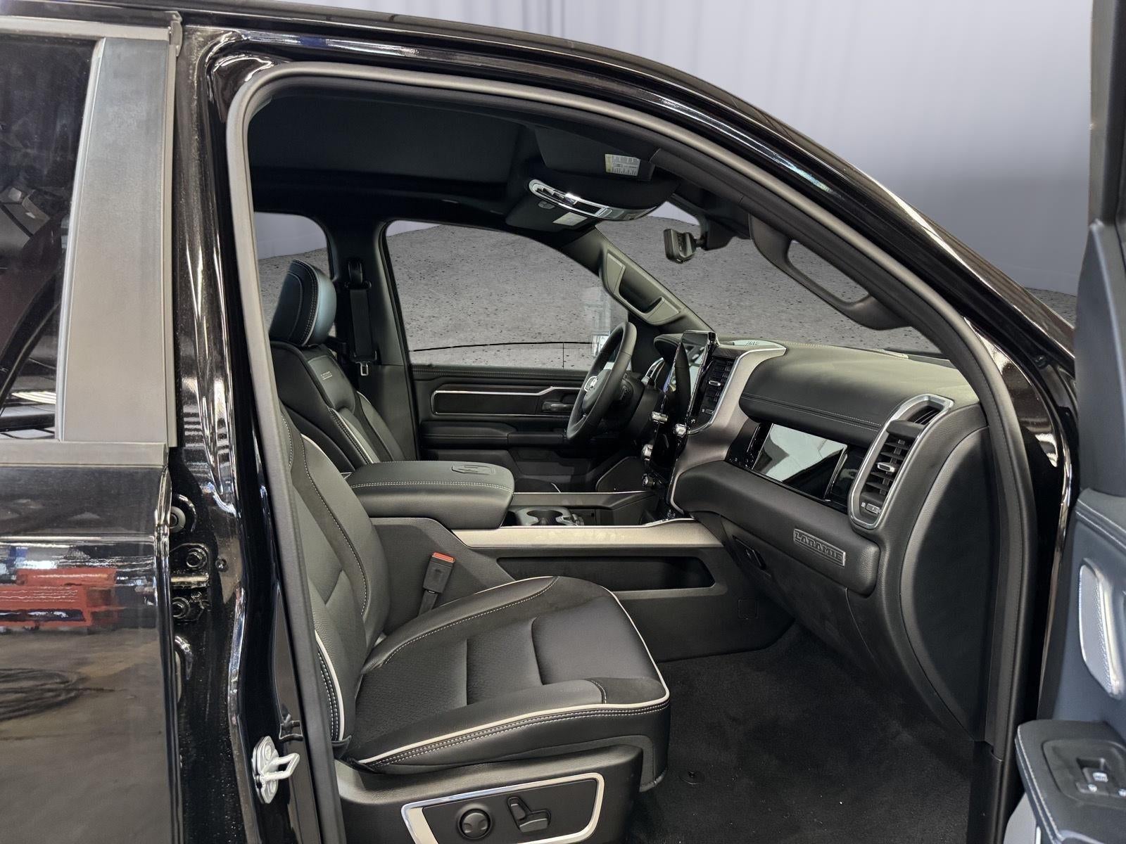2026 RAM 1500 RAM 1500 LARAMIE CREW CAB 4X4 5'7' BOX