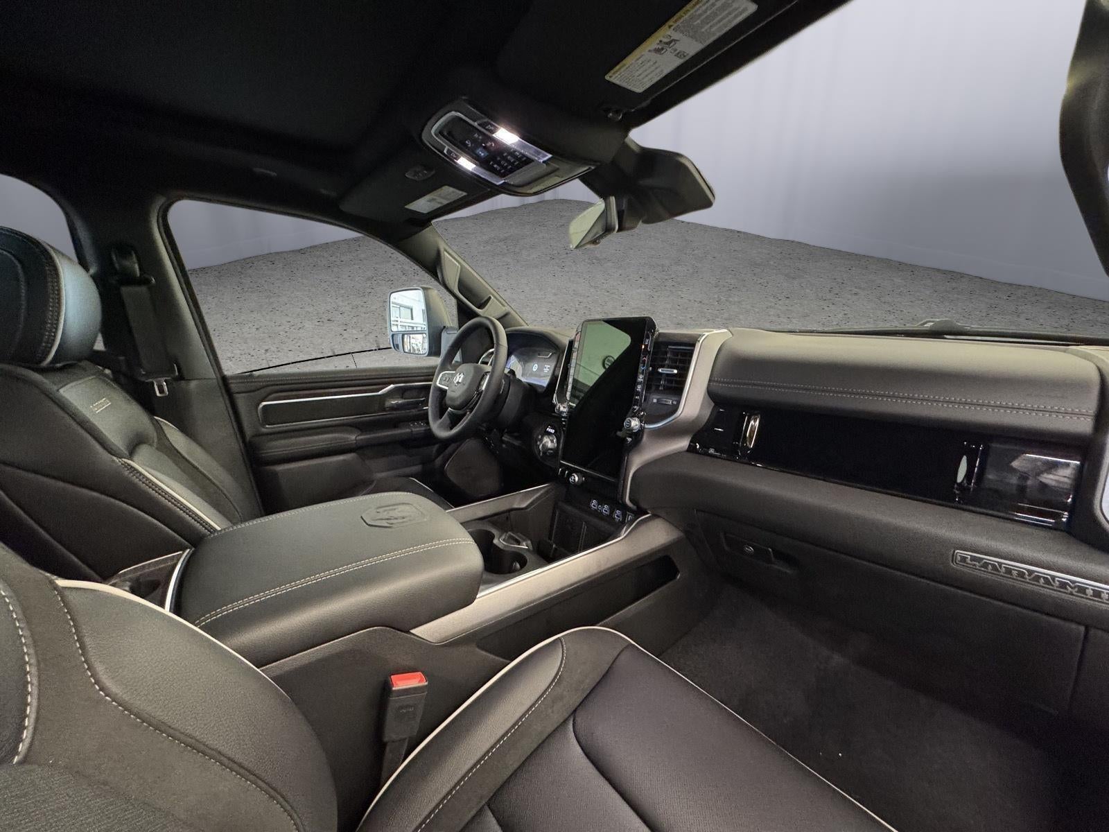 2026 RAM 1500 RAM 1500 LARAMIE CREW CAB 4X4 5'7' BOX