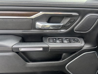 2021 RAM 1500 Laramie Crew Cab 4x4 5'7' Box
