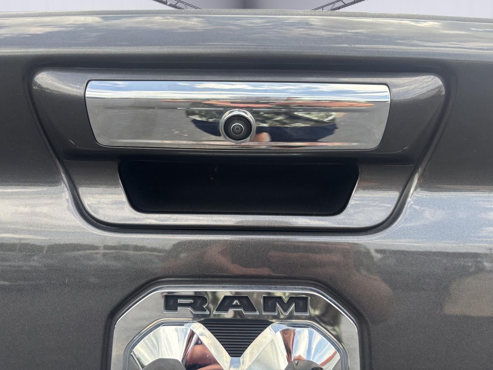 2021 RAM 1500 Laramie Crew Cab 4x4 5'7' Box