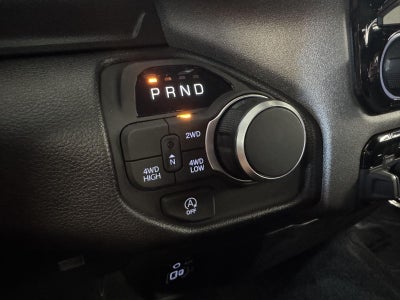 2026 RAM 1500 RAM 1500 EXPRESS CREW CAB 4X4 6'4' BOX