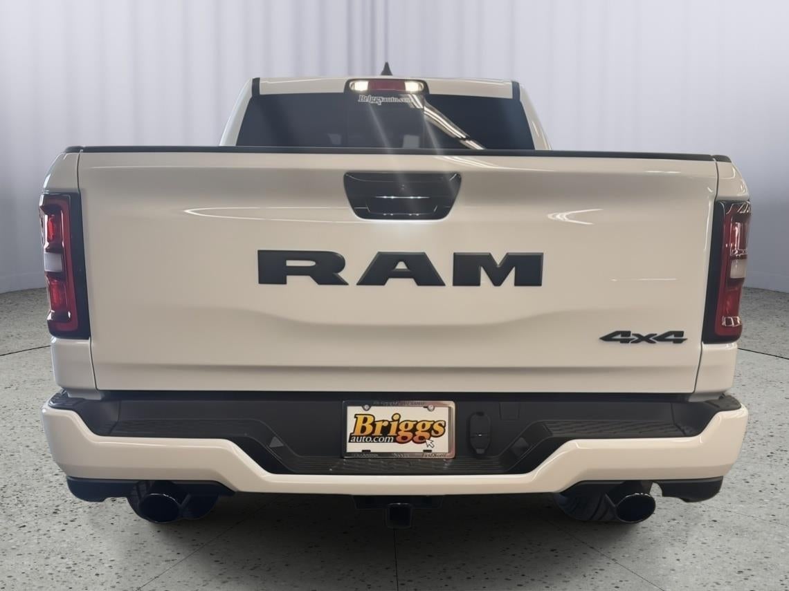 2026 RAM 1500 RAM 1500 EXPRESS CREW CAB 4X4 6'4' BOX