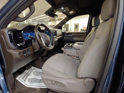 2023 Chevrolet Silverado 1500 4WD Crew Cab Standard Bed LT
