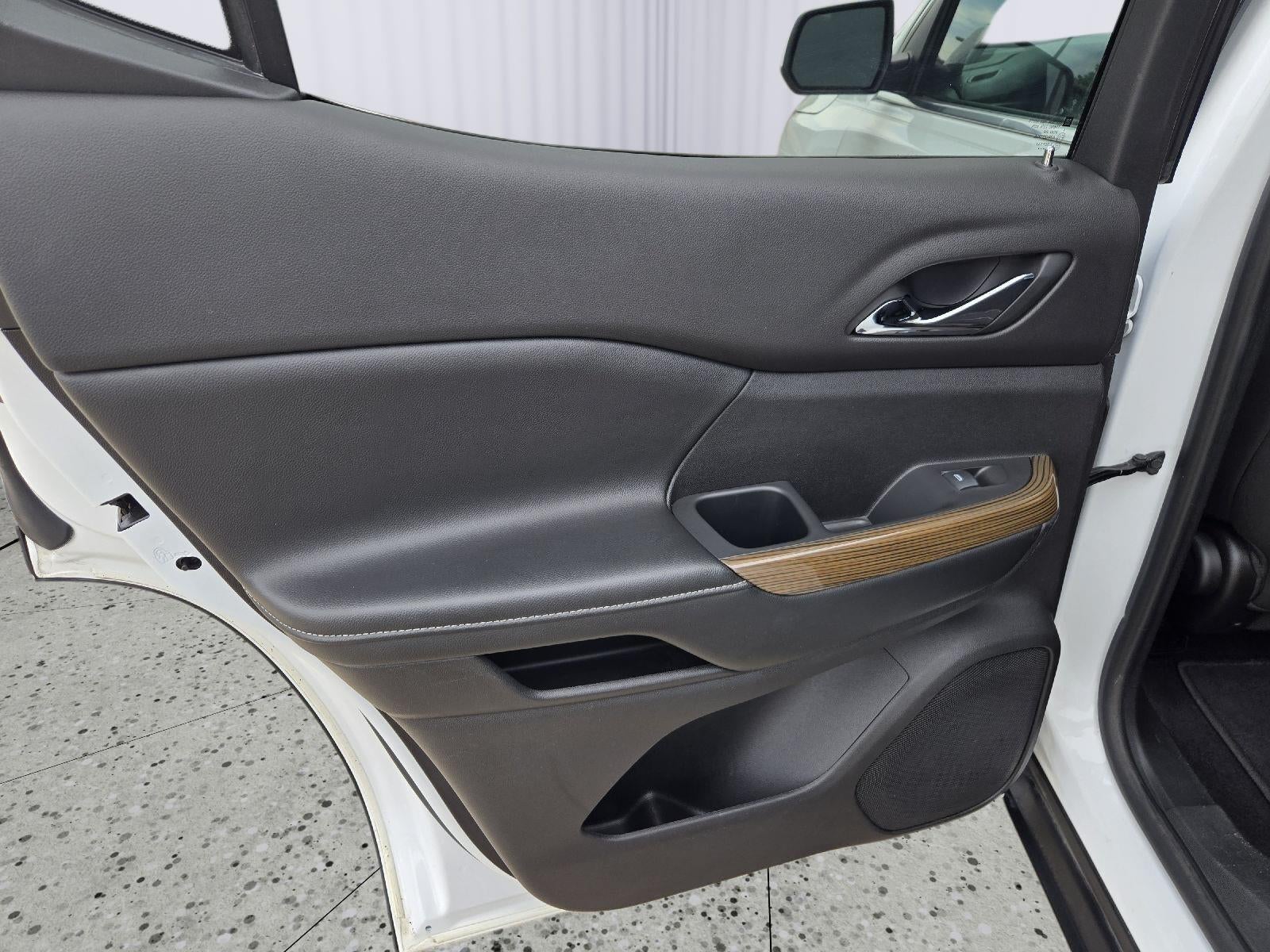2019 GMC Acadia SLE-1