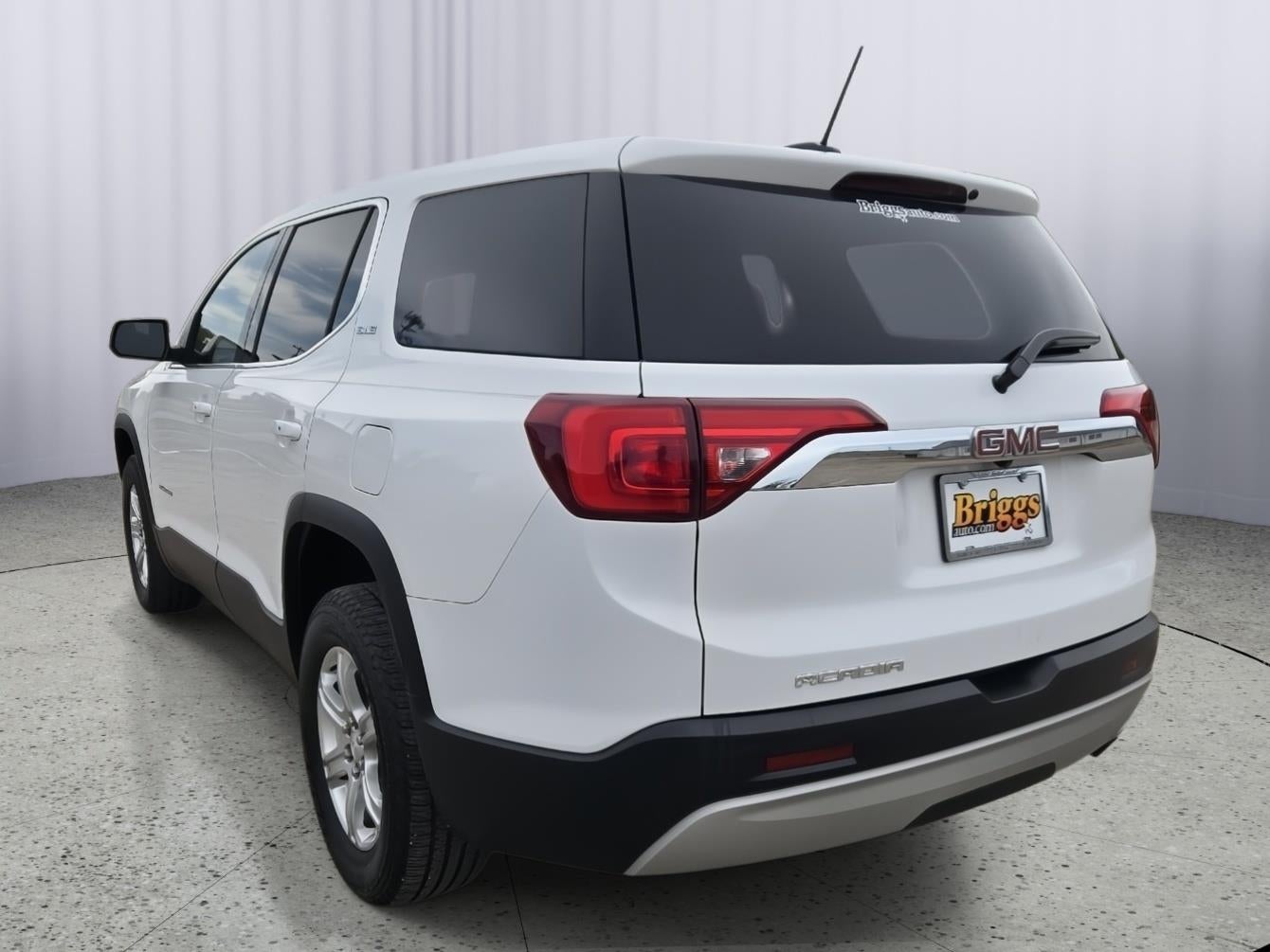 2019 GMC Acadia SLE-1