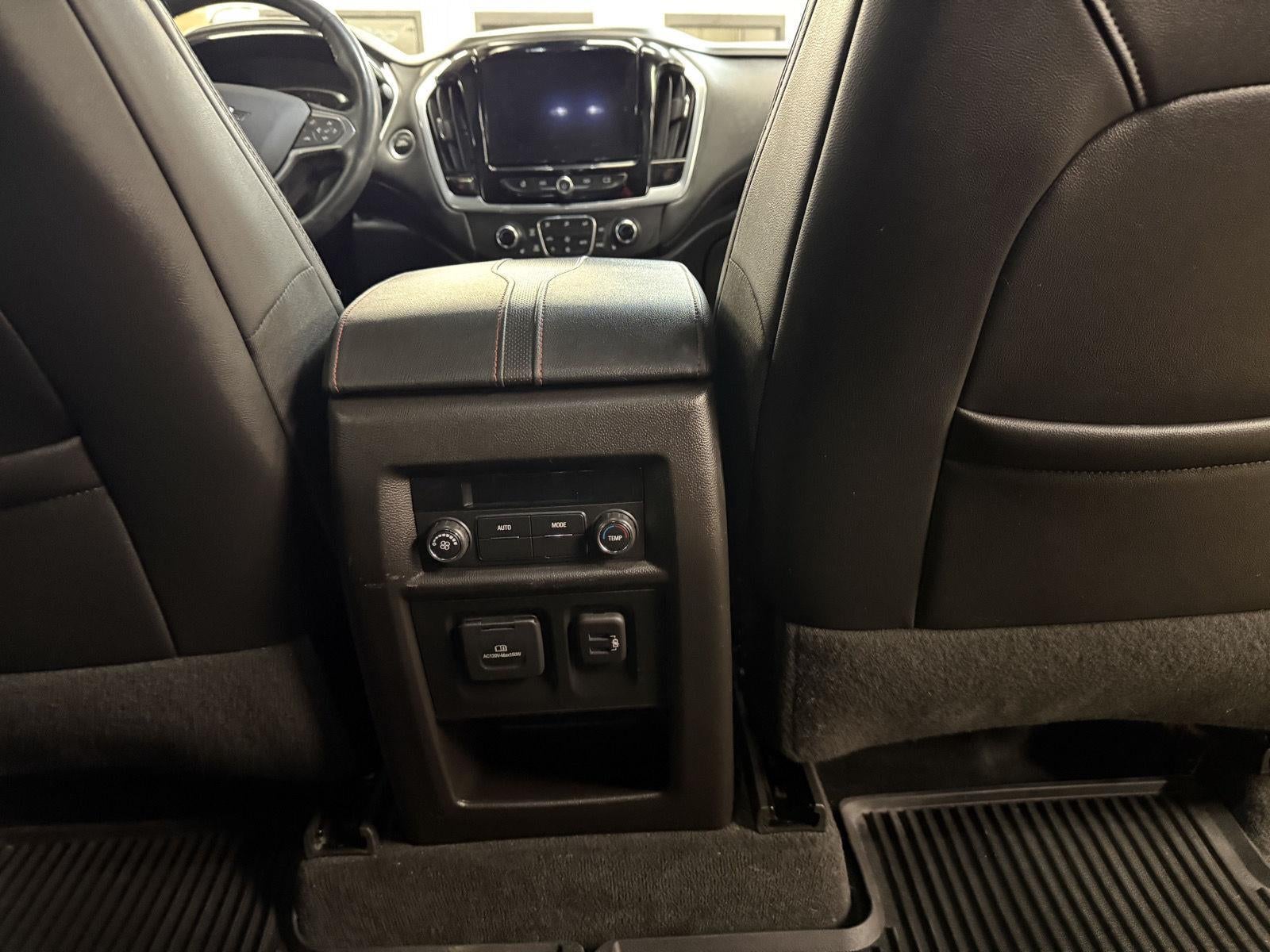 2022 Chevrolet Traverse FWD RS