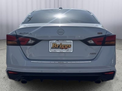 2023 Nissan Altima SR Intelligent AWD
